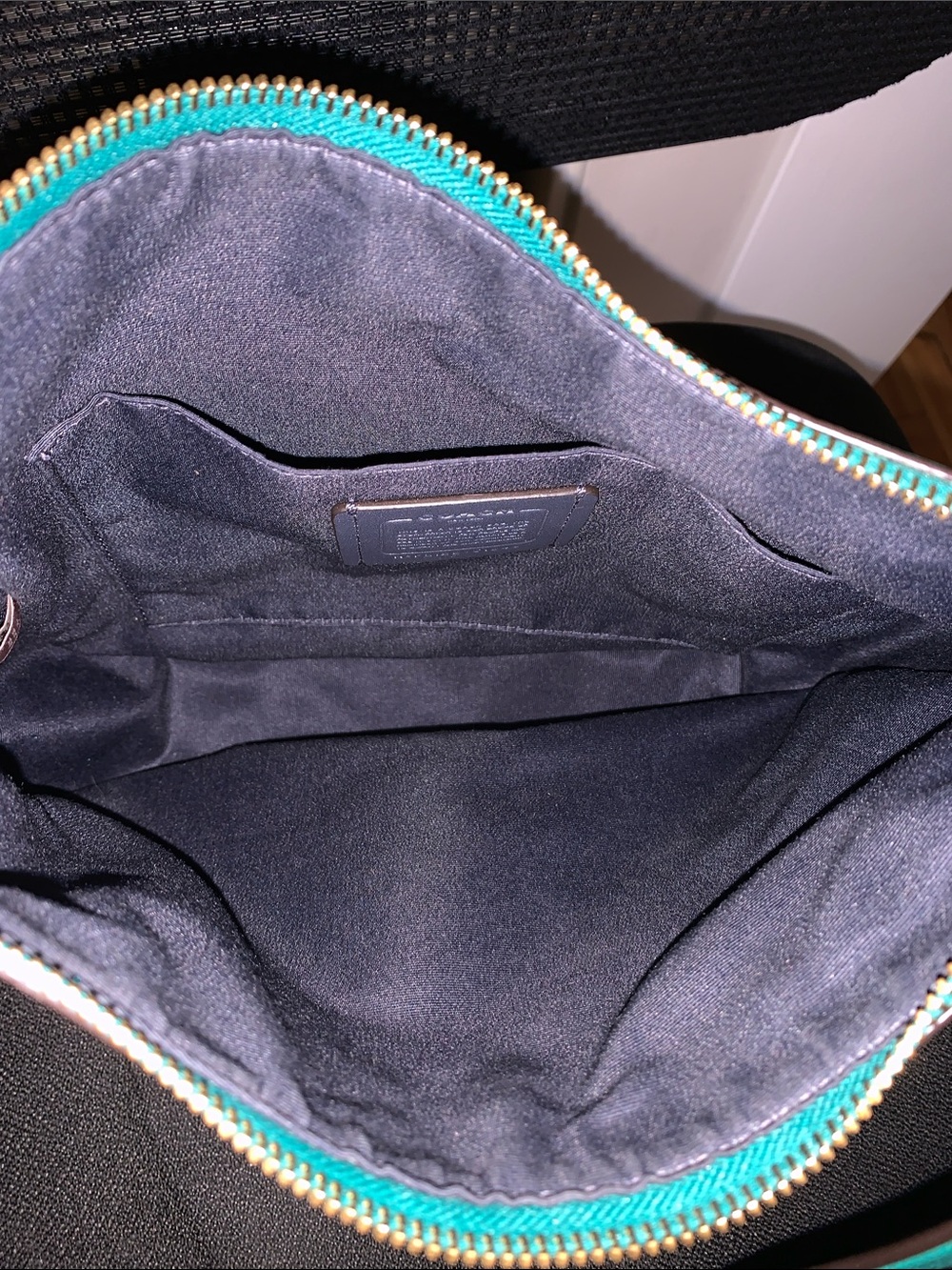 Ellie Bag in Emerald Green - Picture 9 of 11